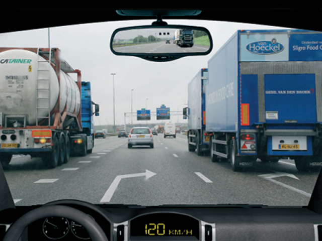 Gevaarherkenning oefenvraag 3 - CBR auto theorie-examen
