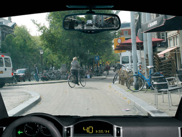 Gevaarherkenning oefenvraag 13 - CBR auto theorie-examen